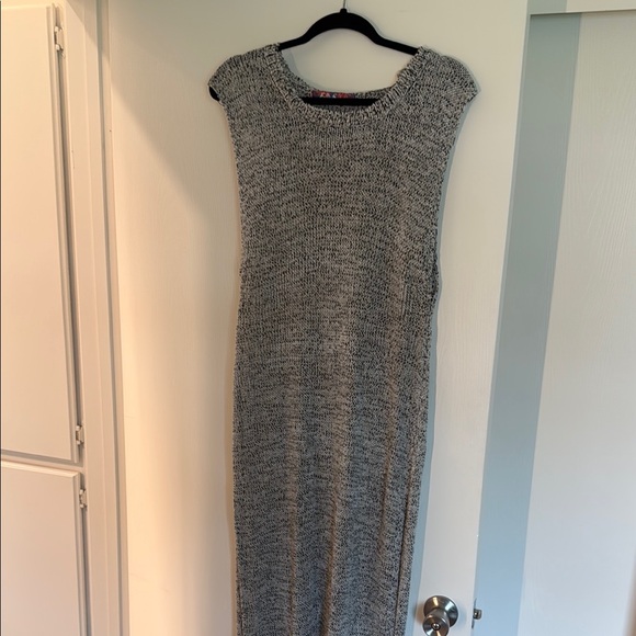 Gray Sleeveless Knit Dress - Picture 1 of 2